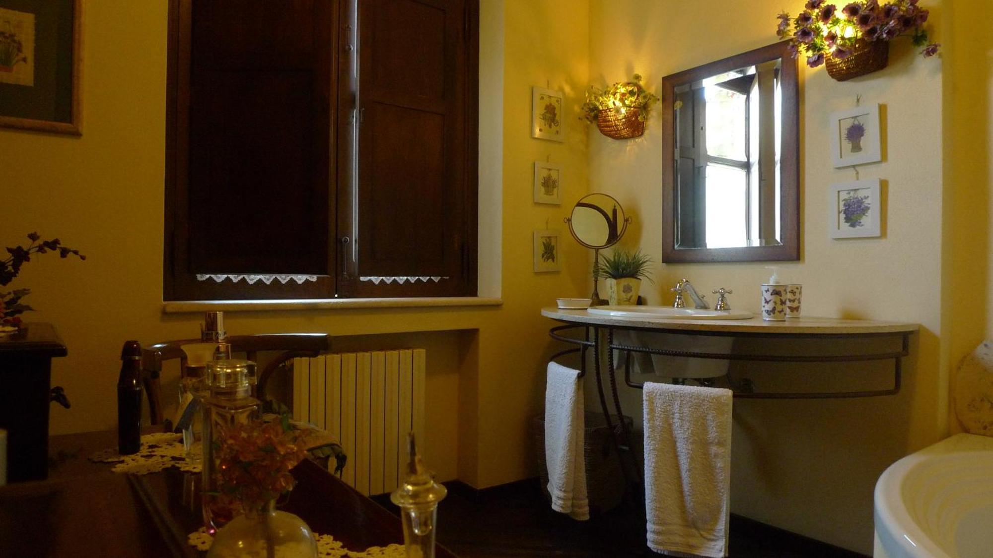 Le Ninfee Bed & Breakfast Cassino Phòng bức ảnh